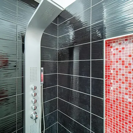 The Mountain Alimmatades